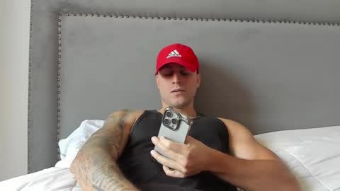 Snapshot of spartacozz chatting on 2, 2, 2025 spartacozz online show from 2, 2, 2025