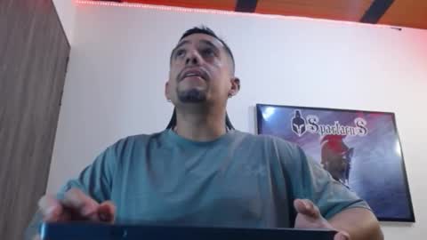     online show from 22, 12, 2025