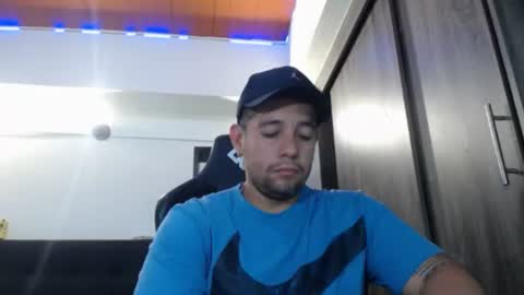 Snapshot of spartacus_cam chatting on 24, 7, 2026 online show from 24, 7, 2026