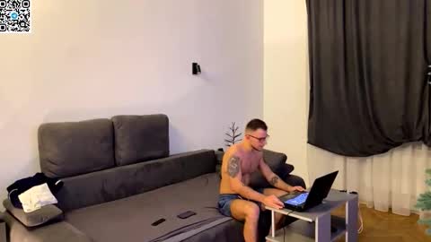 Alex online show from 4, 2, 2026