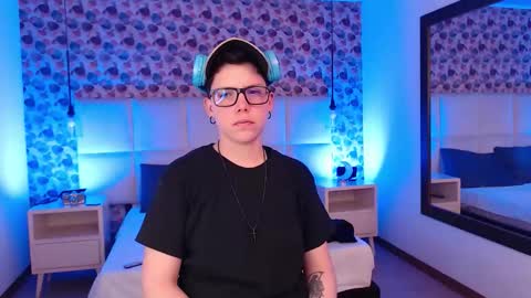 spencerm_ online show from 25, 10, 2025