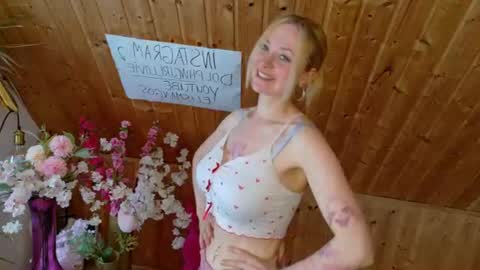 Snapshot of spicyeli chatting on 5, 7, 2026 Eli online show from 5, 7, 2026
