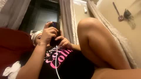 Snapshot of spicymami29 chatting on 27, 9, 2025 spicymami29 online show from 27, 9, 2025