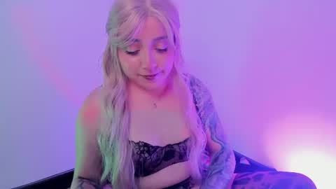 Snapshot of spicyvainilla chatting on 9, 8, 2026 Valeria online show from 9, 8, 2026