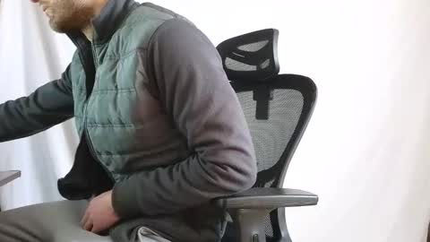 Marco. When Im offline you can view premium content in bio online show from 26, 3, 2026