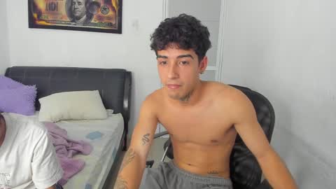 Snapshot of spider_master chatting on 12, 1, 2025 spider_master online show from 12, 1, 2025