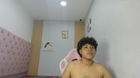 spiderdann_01 online show from 12, 3, 2026