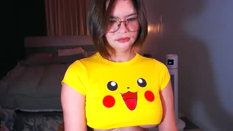 Hi Im Carmela online show from 3, 6, 2026