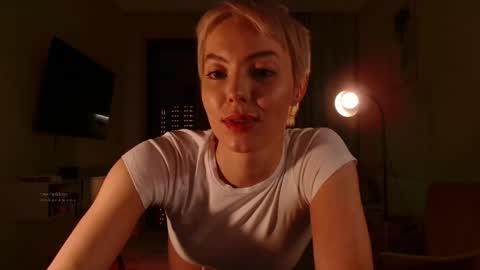 Elizabeth online show from 17, 12, 2025