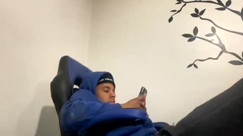 Twitter Toxiceli2 online show from 8, 1, 2025