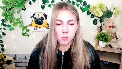 Karina online show from 13, 11, 2025