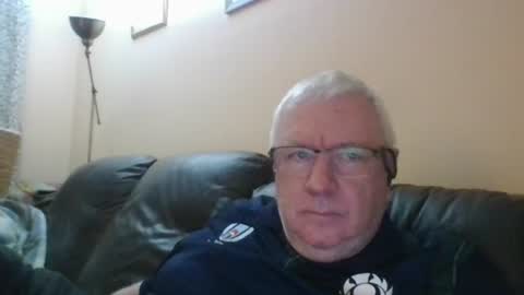 Snapshot of springtine chatting on 4, 7, 2026 springtine online show from 4, 7, 2026