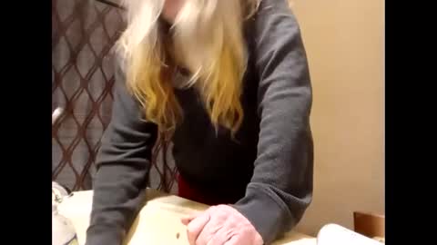 Snapshot of spunslut212 chatting on 24, 2, 2025 spunslut212 online show from 24, 2, 2025