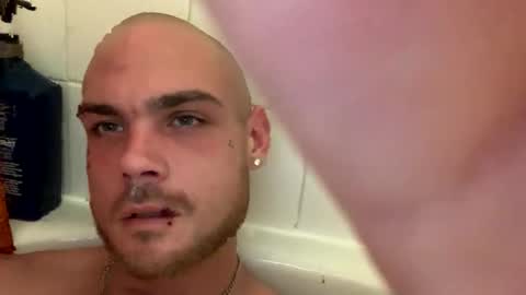 Snapshot of squirtinmyface6 chatting on 16, 11, 2025 squirtinmyface6 online show from 16, 11, 2025