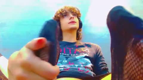 ethan online show from 16, 9, 2025