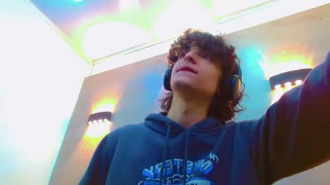 ethan online show from 20, 9, 2025