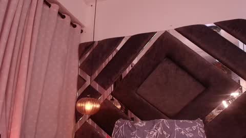 Snapshot of ss_samantha chatting on 15, 1, 2025 samantha online show from 15, 1, 2025