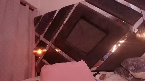 Snapshot of ss_samantha chatting on 26, 1, 2025 samantha online show from 26, 1, 2025