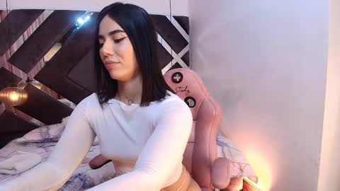 Snapshot of ss_samantha chatting on 18, 2, 2025 samantha online show from 18, 2, 2025