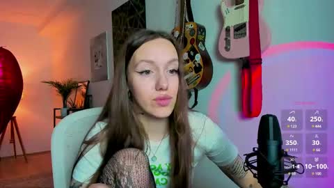 Anni if Im offline for a long time Im depressed feel free to support me offline online show from 16, 2, 2025