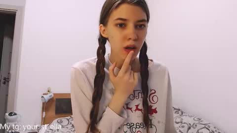 Snapshot of st_ella chatting on 6, 1, 2026 Ella online show from 6, 1, 2026