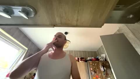 sta13 online show from 9, 11, 2025