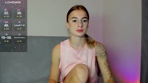 Snapshot of stacey_brow chatting on 17, 7, 2026 stacey online show from 17, 7, 2026