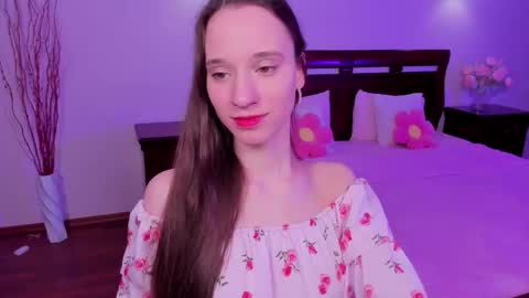 StaceyCutie online show from 8, 3, 2026