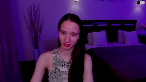 Snapshot of staceycutie chatting on 7, 5, 2026 StaceyCutie online show from 7, 5, 2026