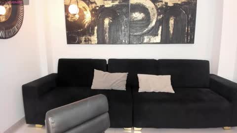 Stacy Woods online show from 20, 3, 2026