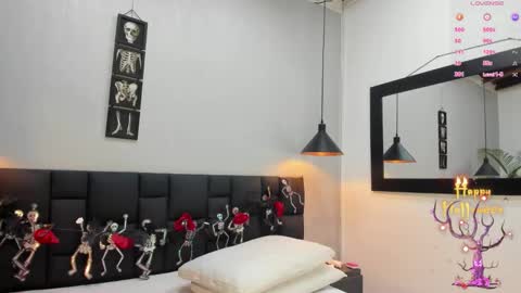 stacy online show from 28, 10, 2025