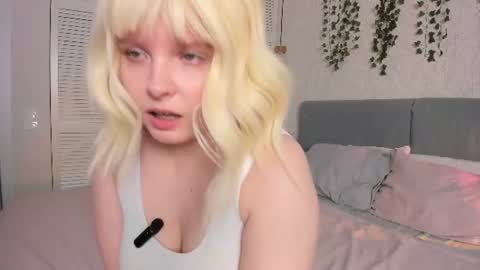 Snapshot of stacy_starrrr chatting on 26, 6, 2026 Stacy online show from 26, 6, 2026