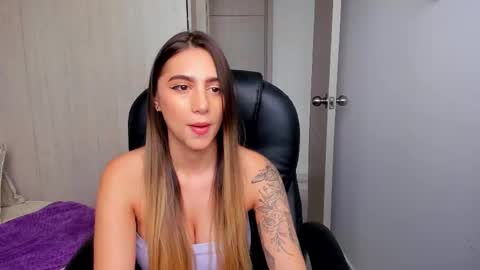 Stacy Conner online show from 19, 11, 2025