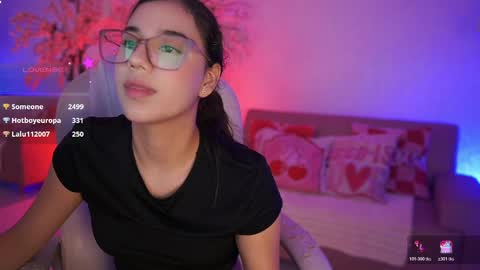 stacycooper_ online show from 8, 5, 2026
