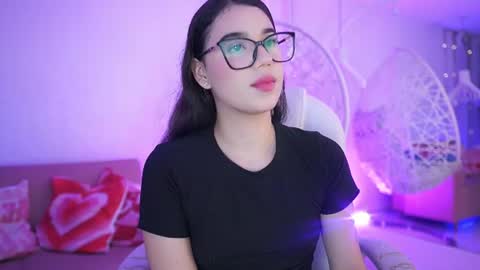 stacycooper_ online show from 26, 6, 2026
