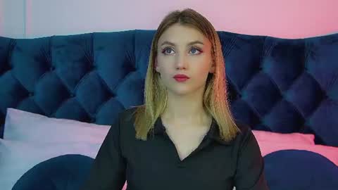 Snapshot of stacyevancesss chatting on 27, 6, 2026 StacyEvances online show from 27, 6, 2026