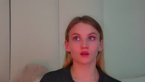 Snapshot of stacyevancesss chatting on 30, 6, 2026 StacyEvances online show from 30, 6, 2026
