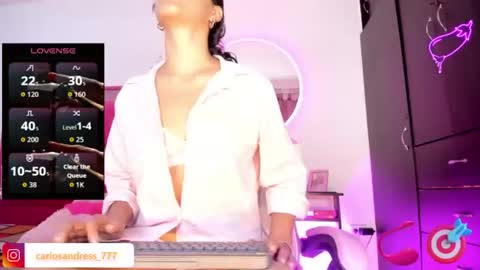 stacy fox online show from 24, 6, 2026