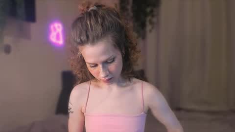 stacyloveforu online show from 10, 4, 2026
