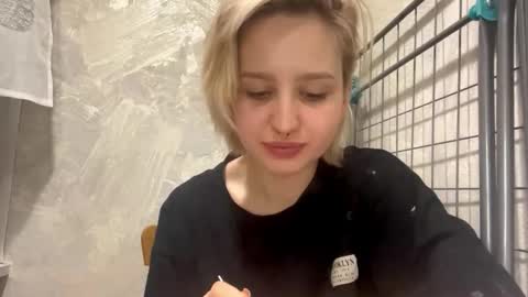 Snapshot of stacytrayler chatting on 25, 2, 2026 Emma online show from 25, 2, 2026