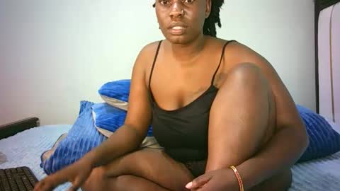 Snapshot of stacyweet chatting on 24, 11, 2025 Stacysweet chocolate online show from 24, 11, 2025