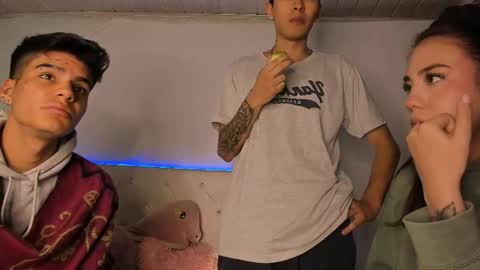 Stand and Rose online show from 15, 2, 2026