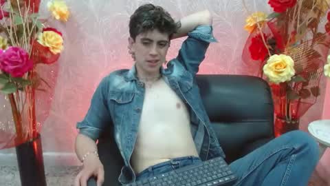 star_boyx online show from 6, 3, 2025