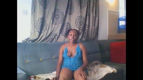 Snapshot of stargirl880271 chatting on 17, 11, 2025 isha online show from 17, 11, 2025