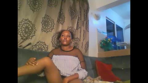 Snapshot of stargirl880271 chatting on 23, 11, 2025 isha online show from 23, 11, 2025