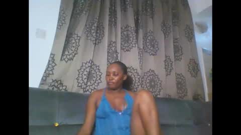 Snapshot of stargirl880271 chatting on 27, 11, 2025 isha online show from 27, 11, 2025