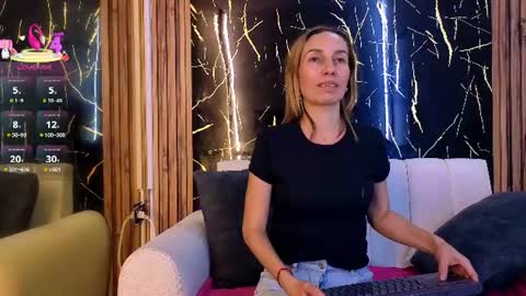 starlight_mature11_aws online show from 17, 7, 2026