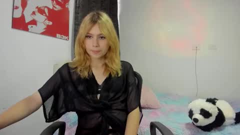 Snapshot of starmoonly chatting on 30, 11, 2025 starmoonly online show from 30, 11, 2025