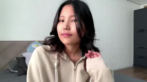Snapshot of starrorellana chatting on 4, 6, 2026 Sabrina online show from 4, 6, 2026