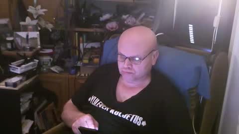 Snapshot of starterxyman chatting on 18, 1, 2026 starterxyman online show from 18, 1, 2026